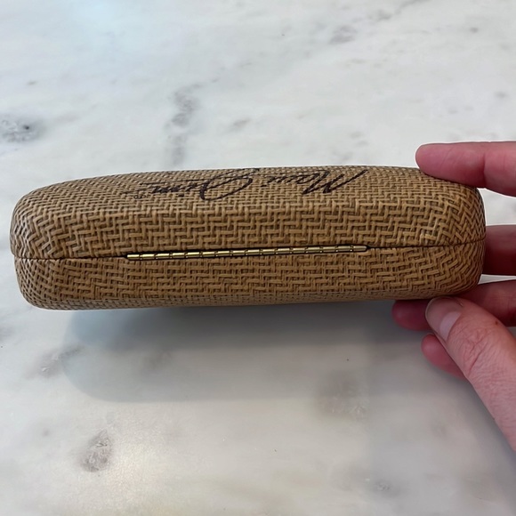 Maui Jim sunglasses case - Picture 4 of 8